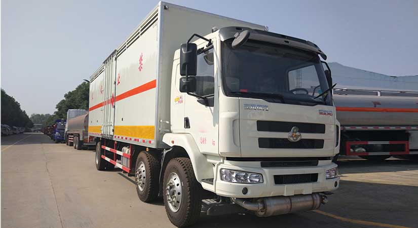 ������9.6�ף���ȼ������ʽ���䳵